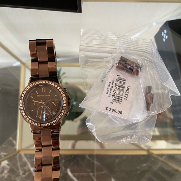 Authentic Michael Kors watch MK5624 - Picture 6 of 6